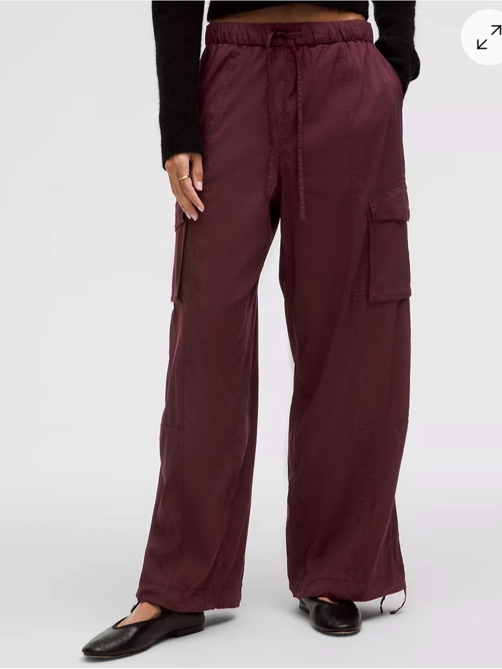 Lululemon Lightweight Adjustable Mid-Rise Cargo Pant- size XL